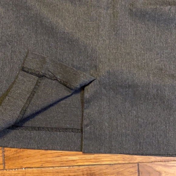Geoffrey Beene gray Sz 2 skirt - Picture 6 of 7